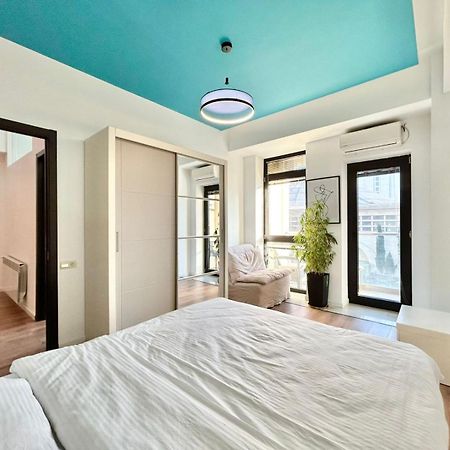 City Center - Next To Holiday Inn -2Br Apartment Tbilisi Zewnętrze zdjęcie