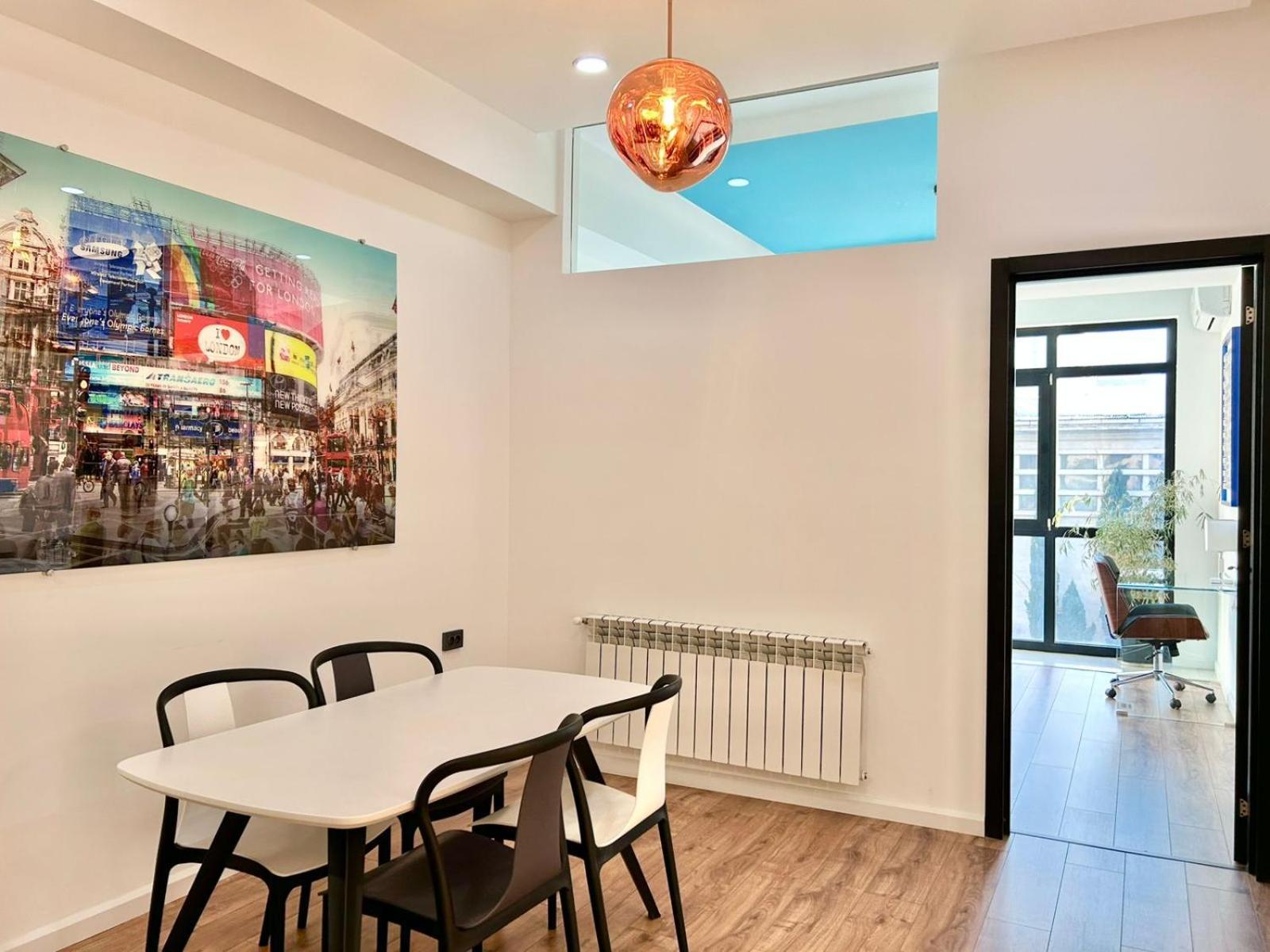 City Center - Next To Holiday Inn -2Br Apartment Tbilisi Zewnętrze zdjęcie