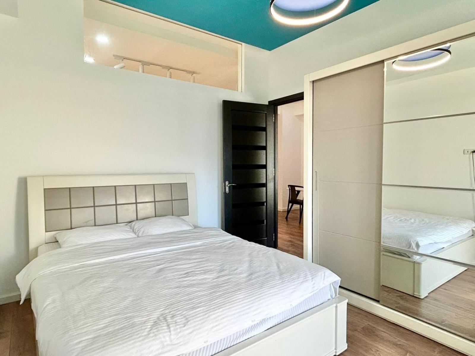 City Center - Next To Holiday Inn -2Br Apartment Tbilisi Zewnętrze zdjęcie