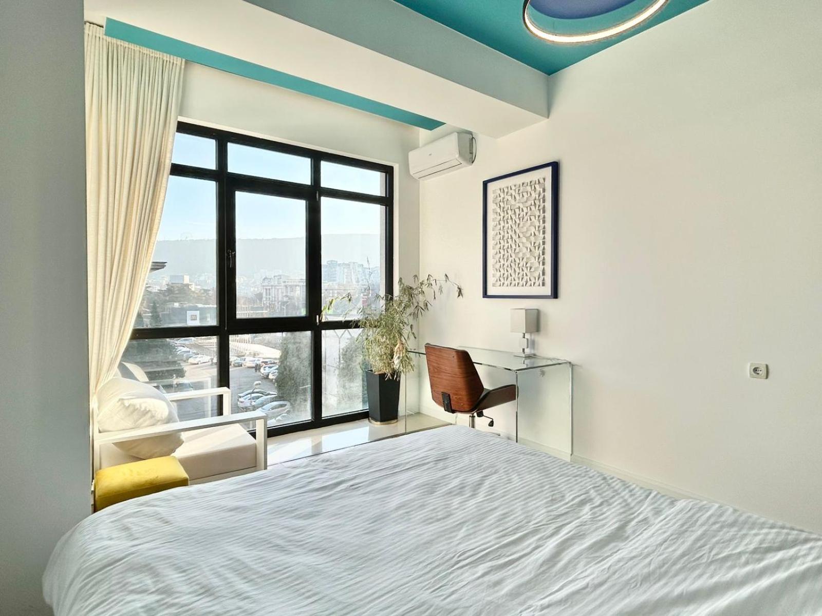 City Center - Next To Holiday Inn -2Br Apartment Tbilisi Zewnętrze zdjęcie