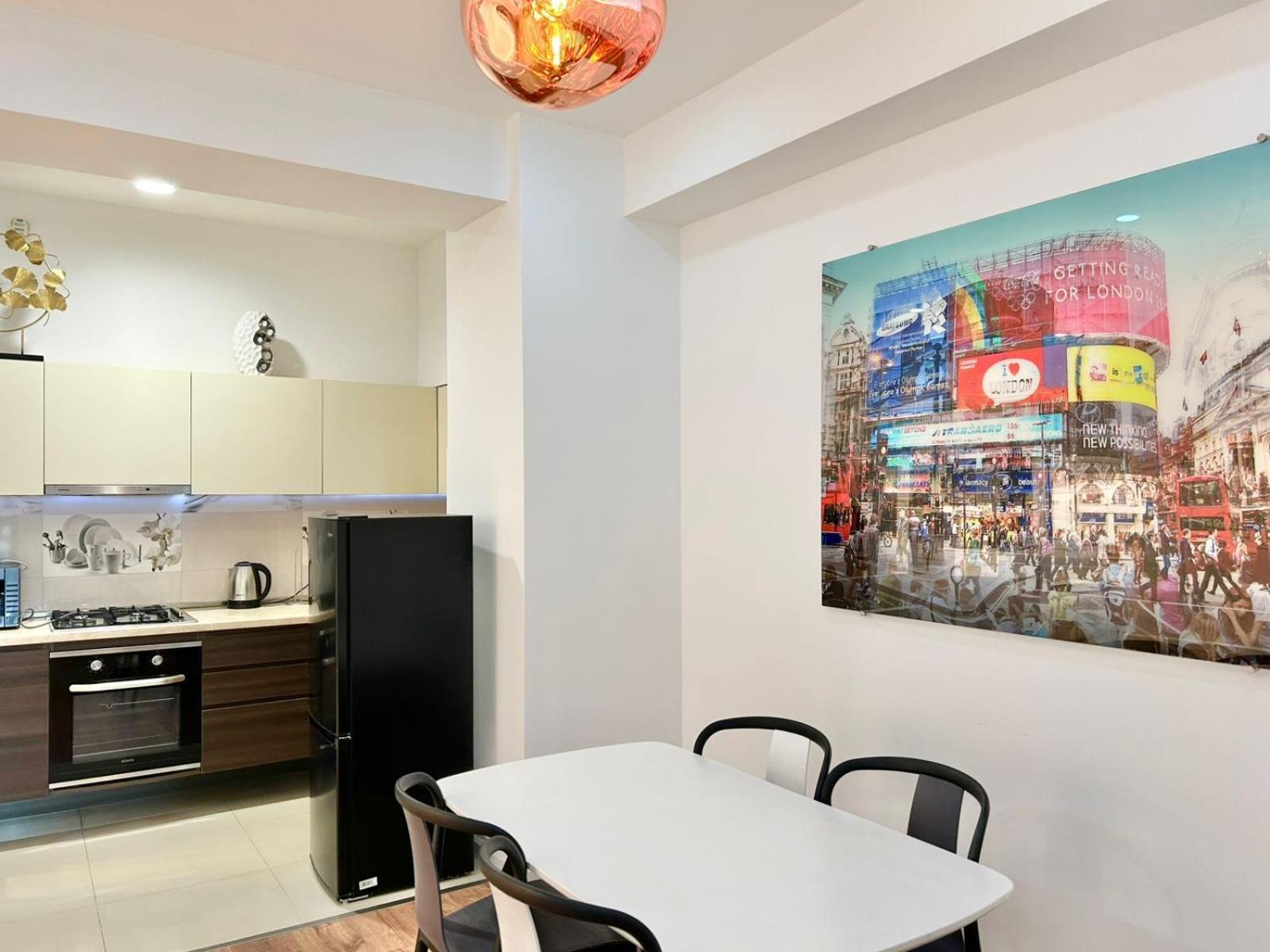 City Center - Next To Holiday Inn -2Br Apartment Tbilisi Zewnętrze zdjęcie